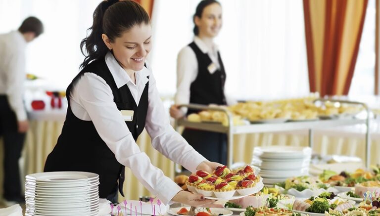 Tips on Choosing the Perfect Caterer for Your Orlando Wedding